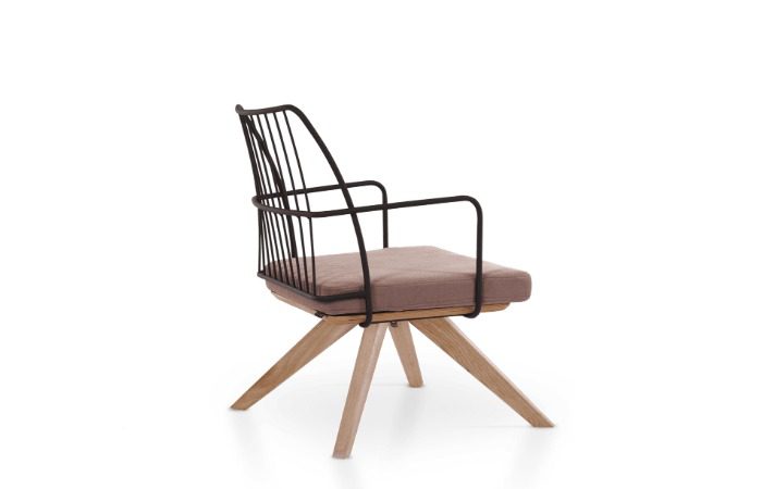 Mia XL Spider Oak Lounge Chair
