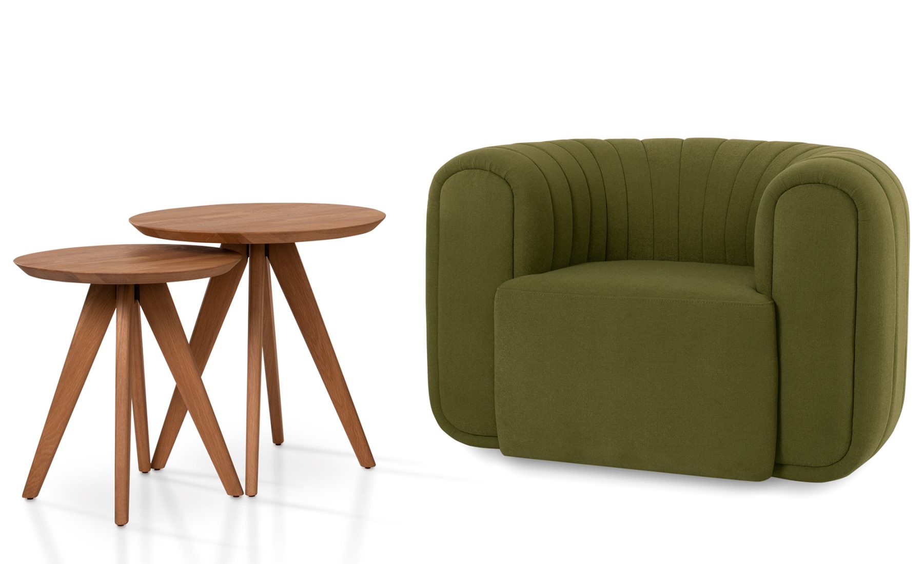 2.-Fiore-Single-Sofa-&-Spider-Oak-Coffee-Table